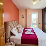 Light Holidays * Golem (Tirana)