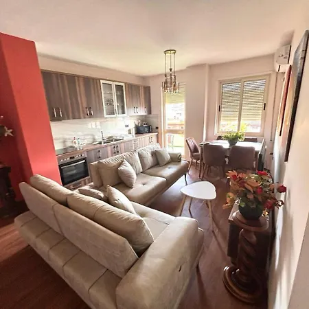 Light Holidays Apartman