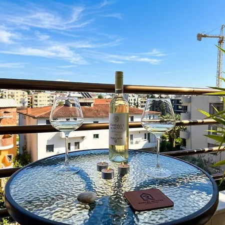 Apartment Light Holidays Golem (Tirana)